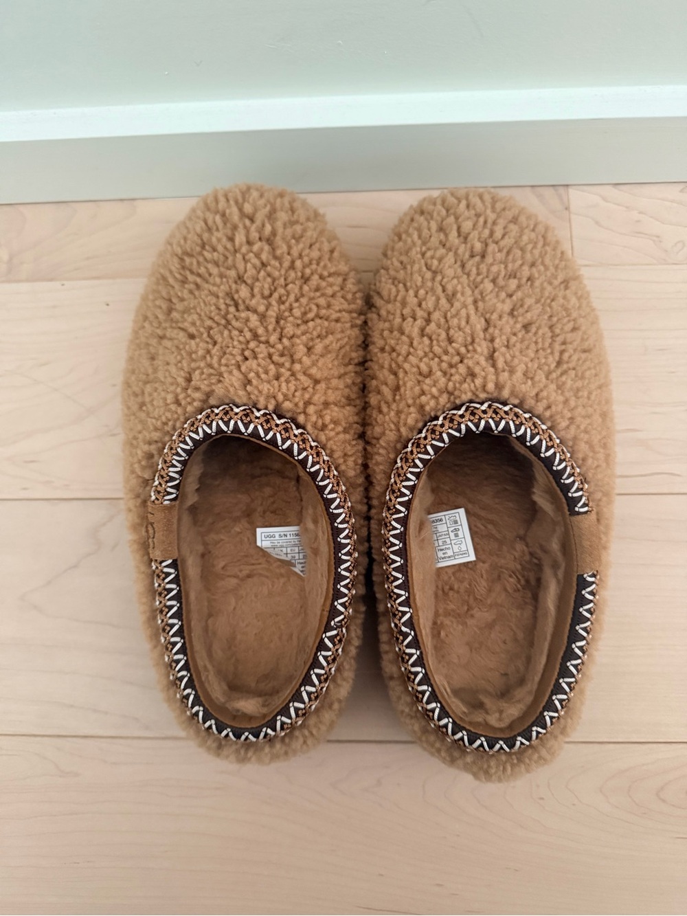 UGG Women's Chestnut Shearling Slip-On Slippers